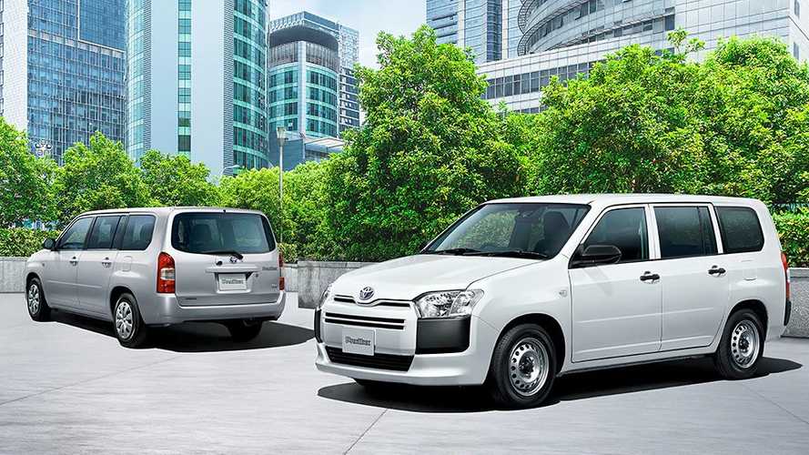 Toyota Probox Front And Rear